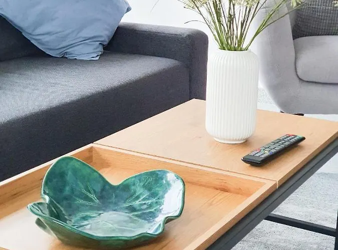 Capital - Towarowa * 포즈난