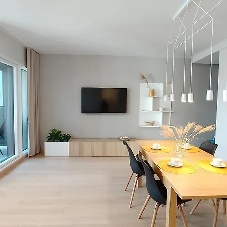 Capital - Towarowa Apartamento *