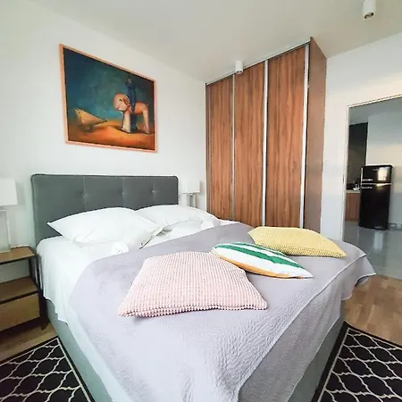 Capital - Towarowa Poznan