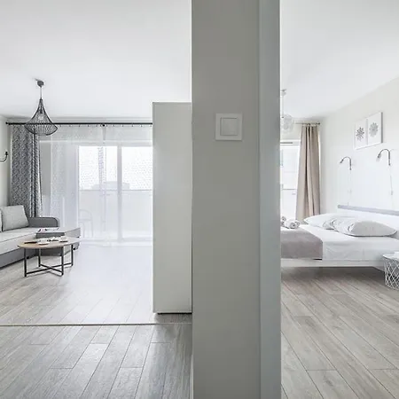 Capital - Towarowa * Познань