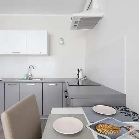 Capital - Towarowa Poznan